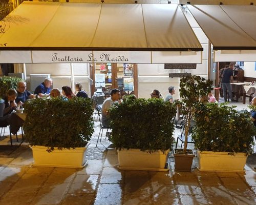 trattoria la maidda dehor